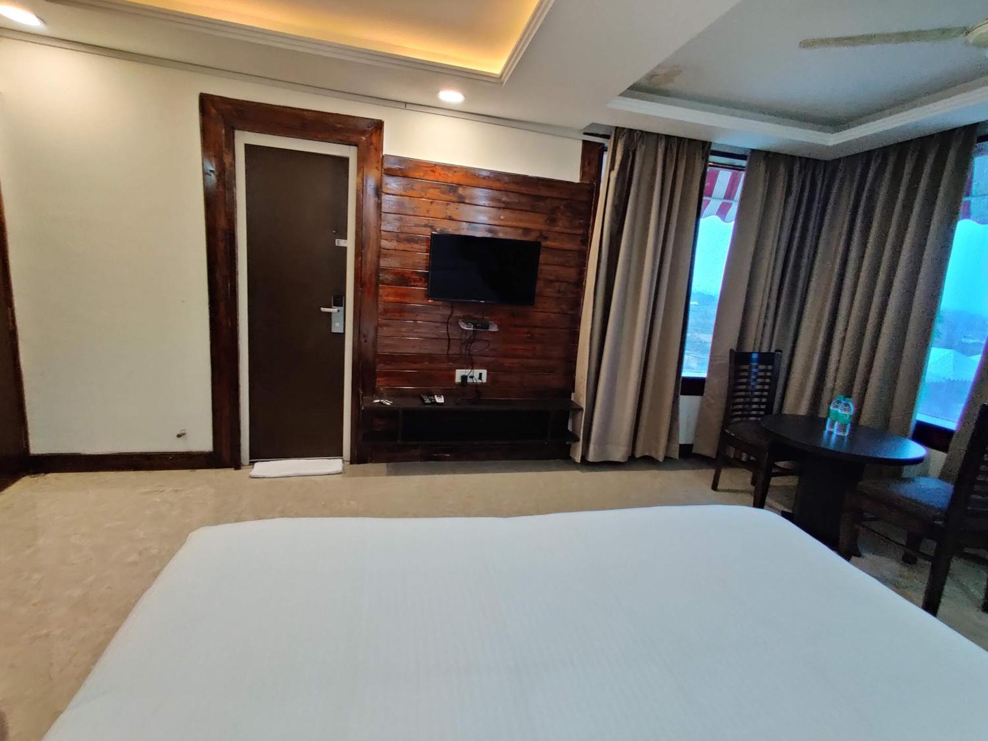 Orchha Club And Resort - Ocr Экстерьер фото