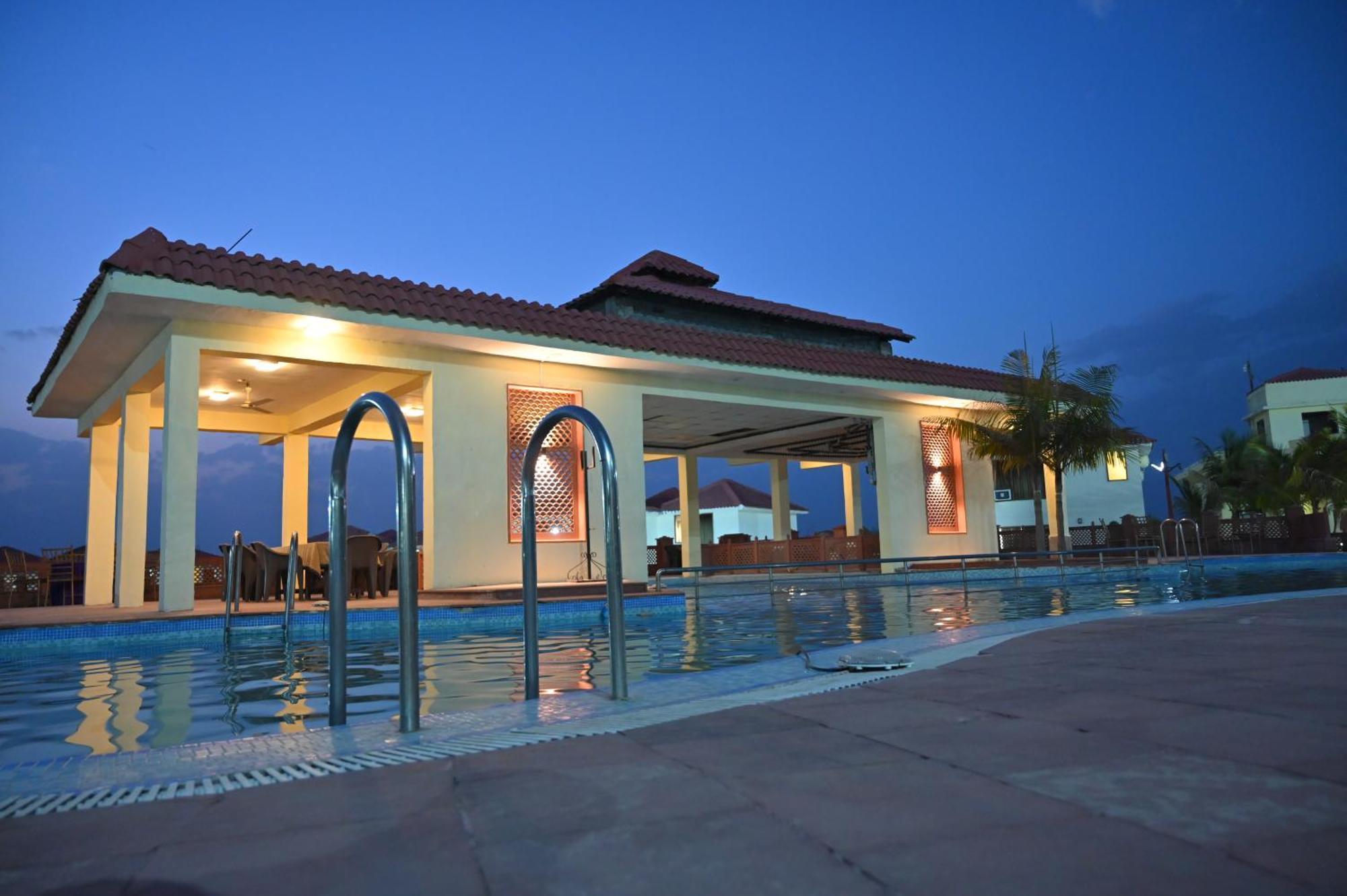 Orchha Club And Resort - Ocr Экстерьер фото