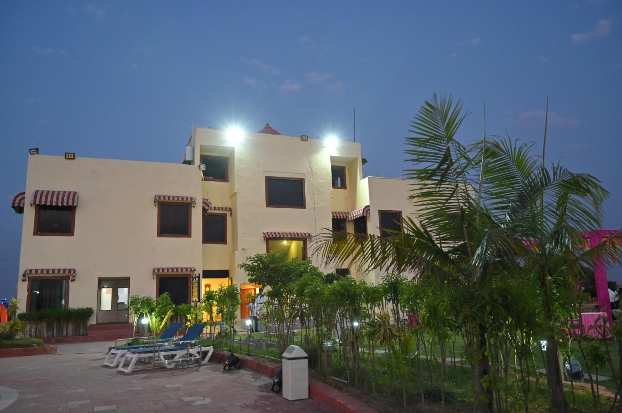 Orchha Club And Resort - Ocr Экстерьер фото